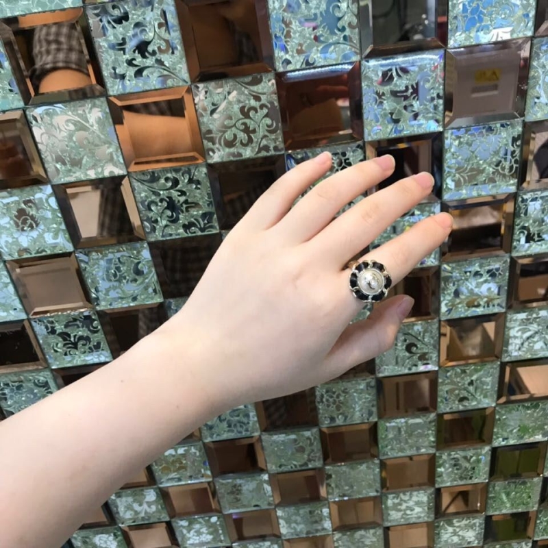 Ch*el rings